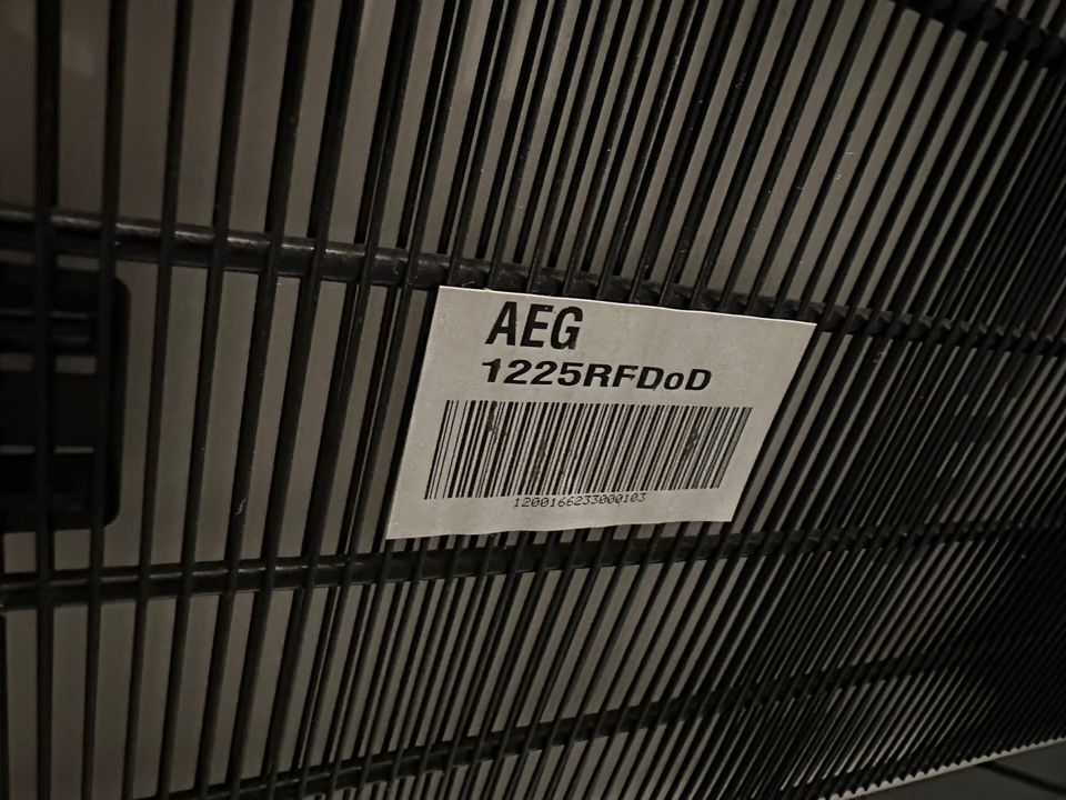 Einbaukühlschrank AEG in Ditzingen