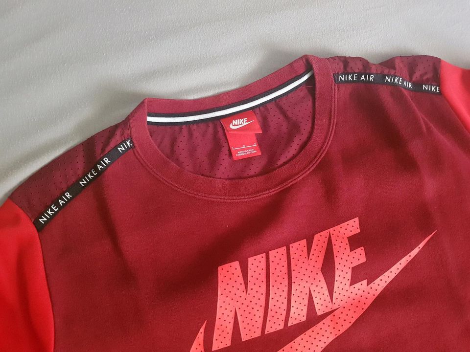 Nike Air Sweatshirt/ Pullover in Rot, Größe L in Dortmund