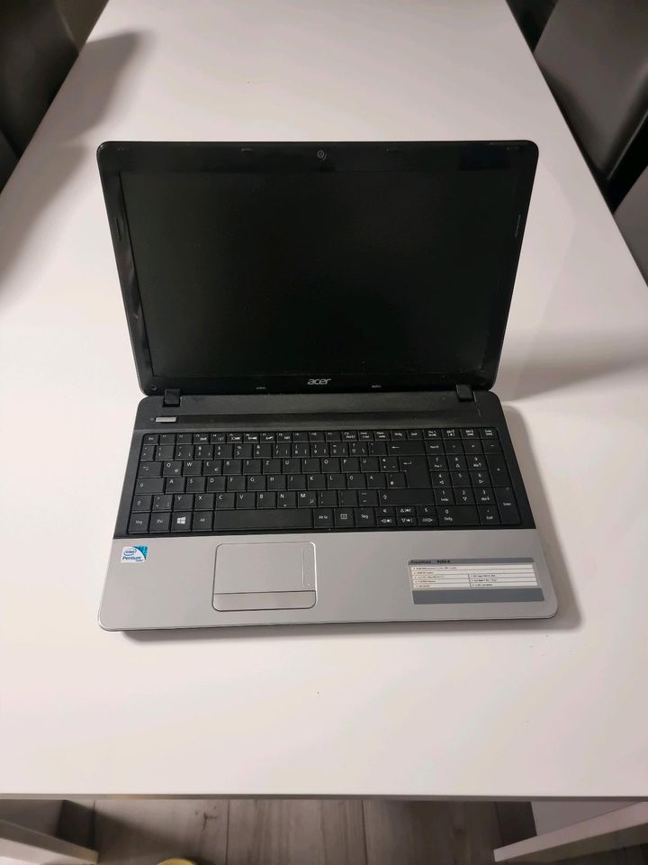 Notebook Acer Model V5WC1 serie P253 in Düsseldorf