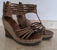 Damenschuhe Sandalen Keilabsatz Gr. 36 Nordrhein-Westfalen - Wachtberg Vorschau