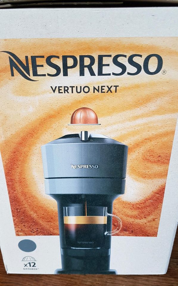 Nespresso Vertuo Next Kapselmaschine Kaffeemaschine in Berlin