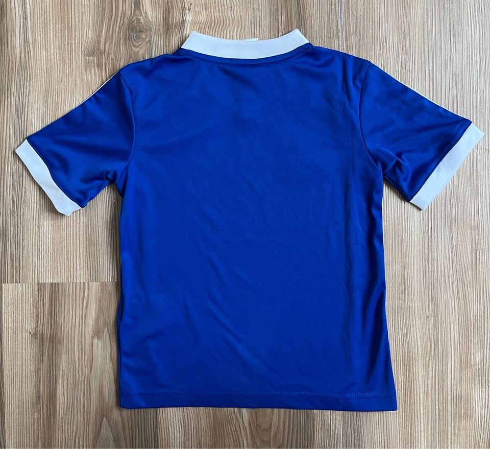 Adidas T-Shirt, Gr. 116 in Wrestedt