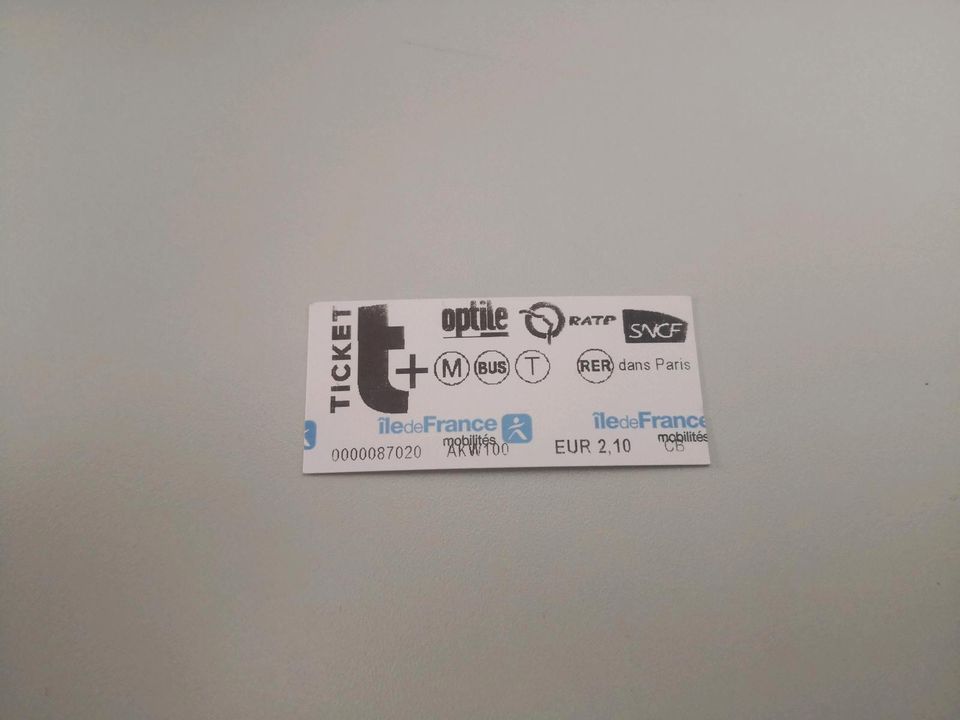 Entwertetes Paris / Frankreich ÖPNV Ticket für Sammler in Stuttgart