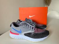 ♥ NIKE ♥ Turnschuhe Sneaker Soft Gr. 38 39 Neon Nordrhein-Westfalen - Oelde Vorschau