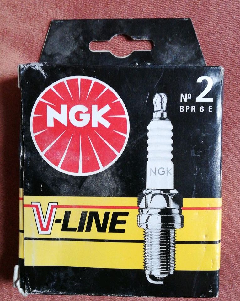 NGK V Line Zündkerzen NEU 4 Stk. original verpackt in Langenstein