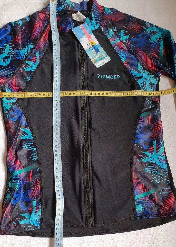 Schwimmset Bikini, Shorts, Jacke und Leggings zum Surfen Gr 165 in Aldenhoven