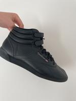 Tanzschuhe von Reebok zu verkaufen Bayern - Simbach Vorschau