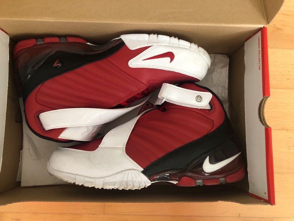 Atlanta falcons nike sneakers sale