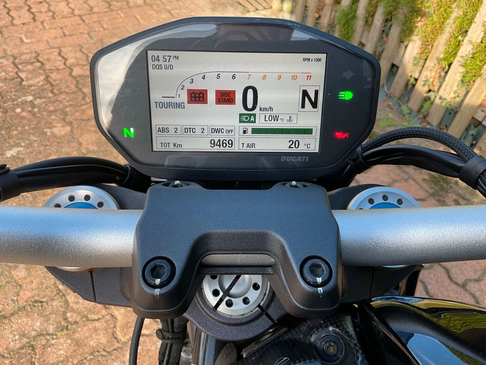 Ducati Monster 1200S in Neustadt am Rübenberge