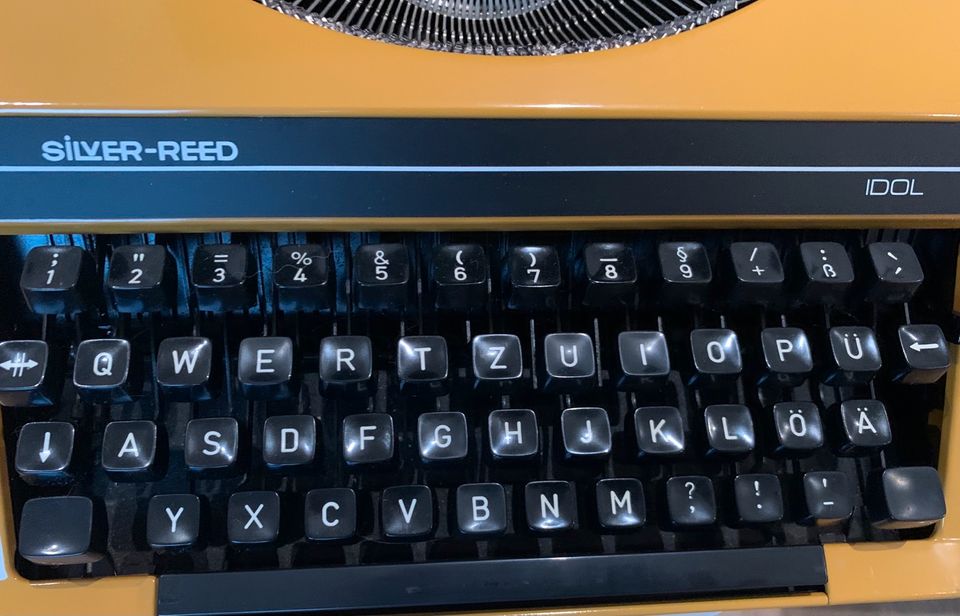 Silver-Reed IDOL   Schreibmaschine in Edewecht