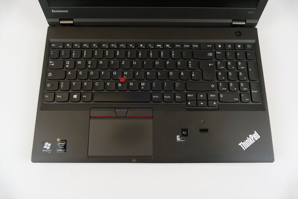 Lenovo ThinkPad W541 / i7 / 32GB / 256GB / FHD / Win 11 / Pantone in Glinde