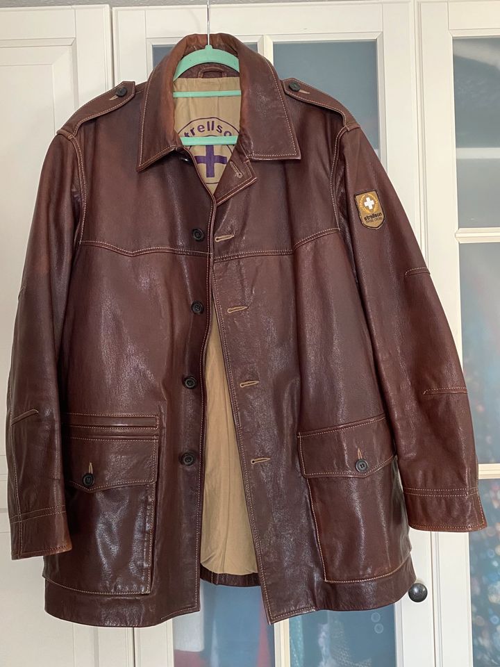 Lederjacke Strellson; SWISS CROSS;Gr.54; oldschool; oversized in Thüringen  - Waltershausen | eBay Kleinanzeigen ist jetzt Kleinanzeigen