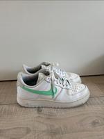 Nike Air Force 1 - Weiß/Grün (Größe 40,5) Nordrhein-Westfalen - Schwelm Vorschau