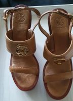 Tory Burch Wedges Sandaletten Gr. 38 Leder Nordrhein-Westfalen - Hiddenhausen Vorschau