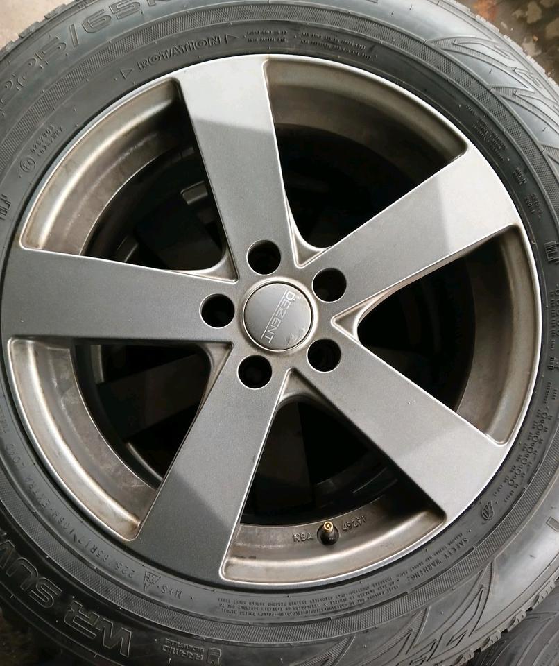 Winterreifen Nokian 225/65r17 106H Ford Jaguar Land Rover, Volvo in Neunkirchen