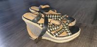 Neue Pepe Jeans Sandalen Keilabsatz Gr. 39 Neu Schuhe NP 100€ Nordrhein-Westfalen - Hamm Vorschau