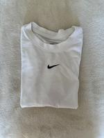 Nike Sport T-Shirt, Größe XS, top Zustand Hamburg-Nord - Hamburg Hohenfelde Vorschau