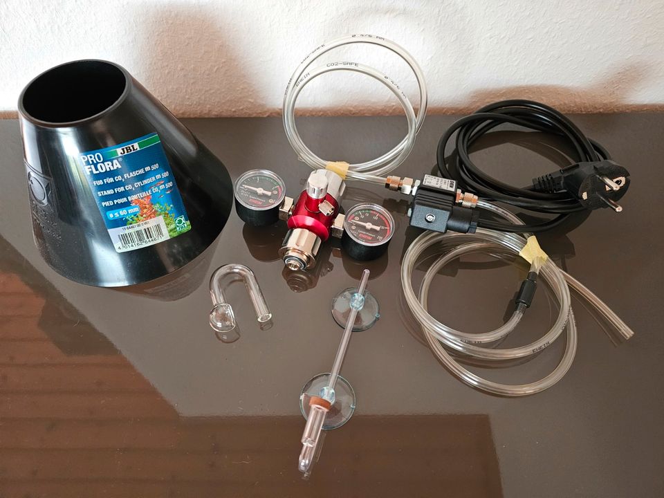 Eheim CO2 Set - Druckminderer, Nachtabschaltung, Diffusor, Test in Jossgrund