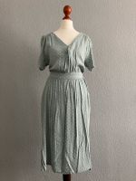 H&M Kleid Sommerkleid Vintage Look Viskose Crêpe de Chine 40er Hamburg-Nord - Hamburg Langenhorn Vorschau