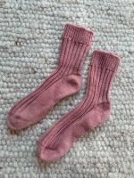 Rosa Socken aus Schurwolle Hans Natur 25 26 Hamburg Barmbek - Hamburg Barmbek-Süd  Vorschau