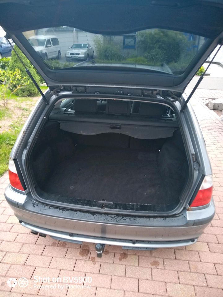 BMW E46 TOURING 320I in Baumholder