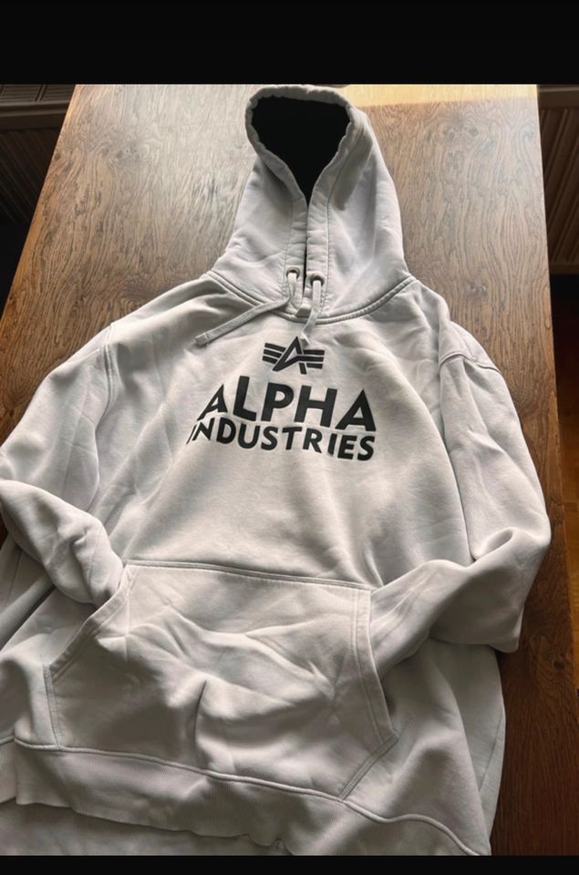 Alpha Industrie Pulli in Ahlen