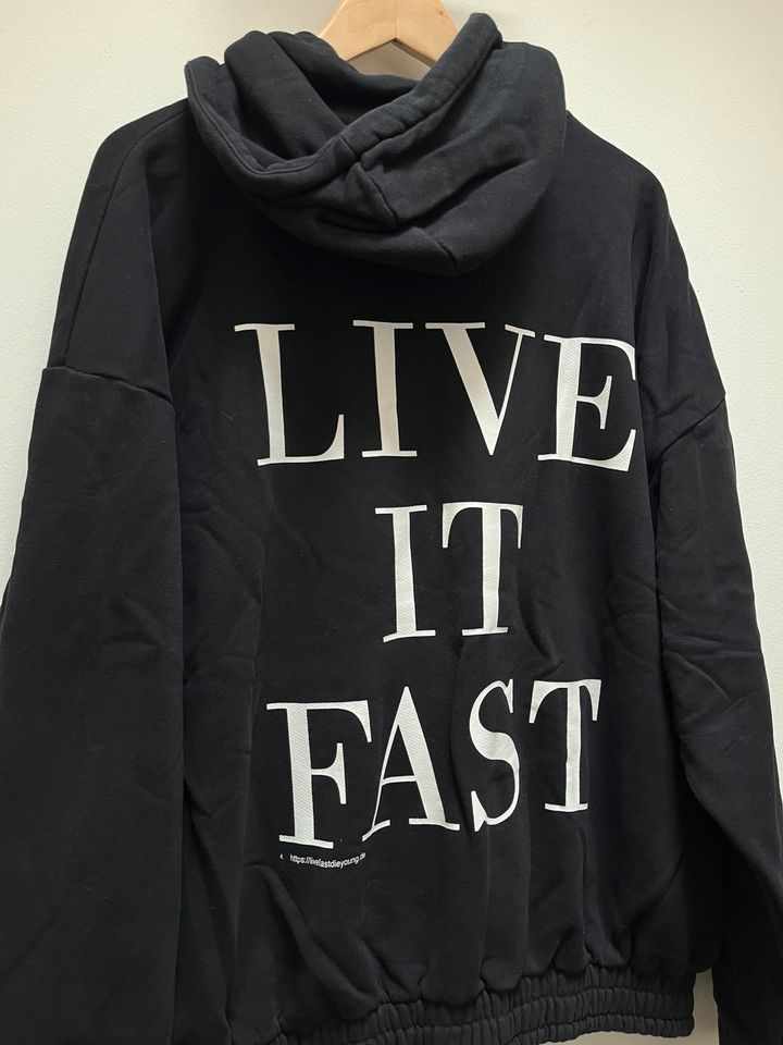 Lfdy live it fast zip hoodie (peso 6pm WrstBhvr) in Bornheim