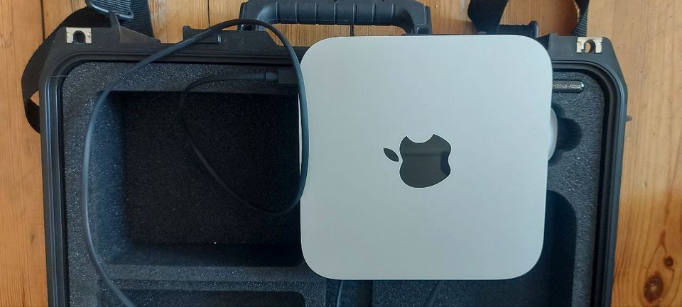 Mac Mini 16 gb ssd, wie neu! in Berlin
