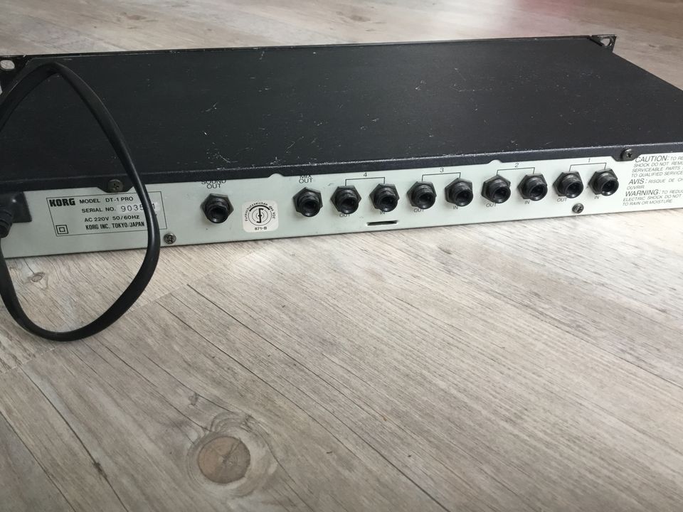 Korg DT-1 PRO, Digital Tuner, Guitar, Analog Synthesizer, 4 Input in Witten