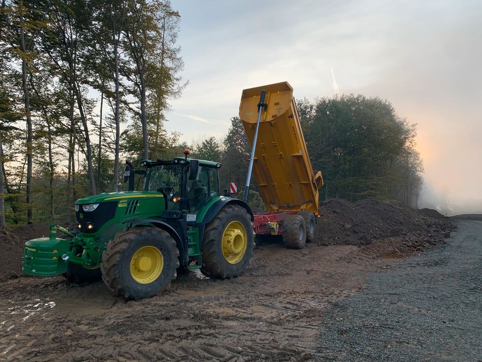 Erdmulde Transporte Aushub/Schotter/Sand/Kompost/Mist in Bischoffen