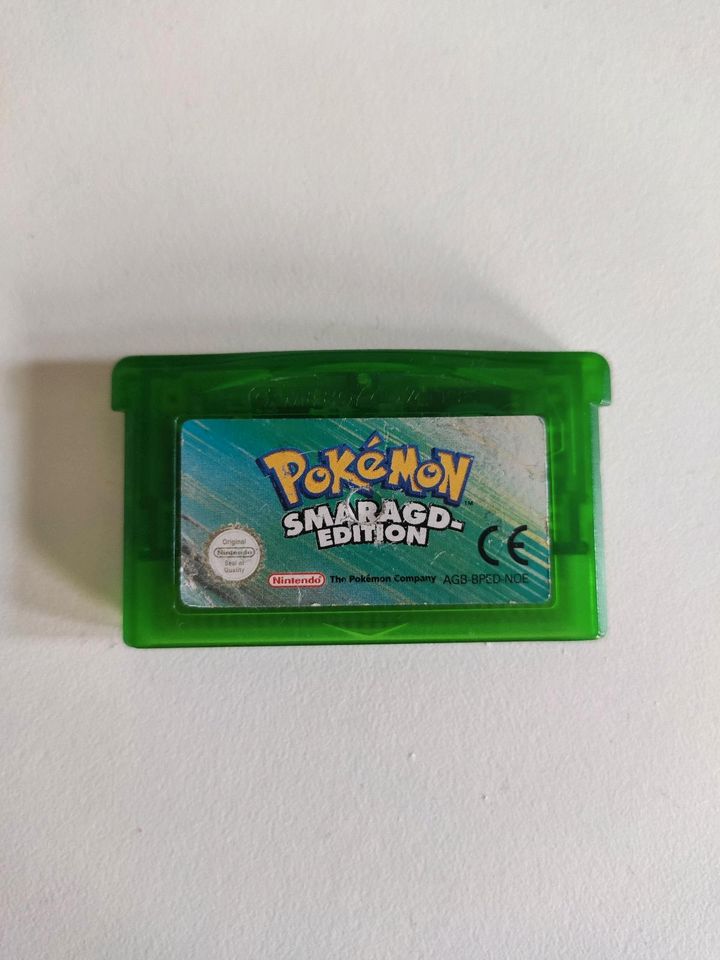 Pokemon Smaragd Gameboy Advance in Erlangen