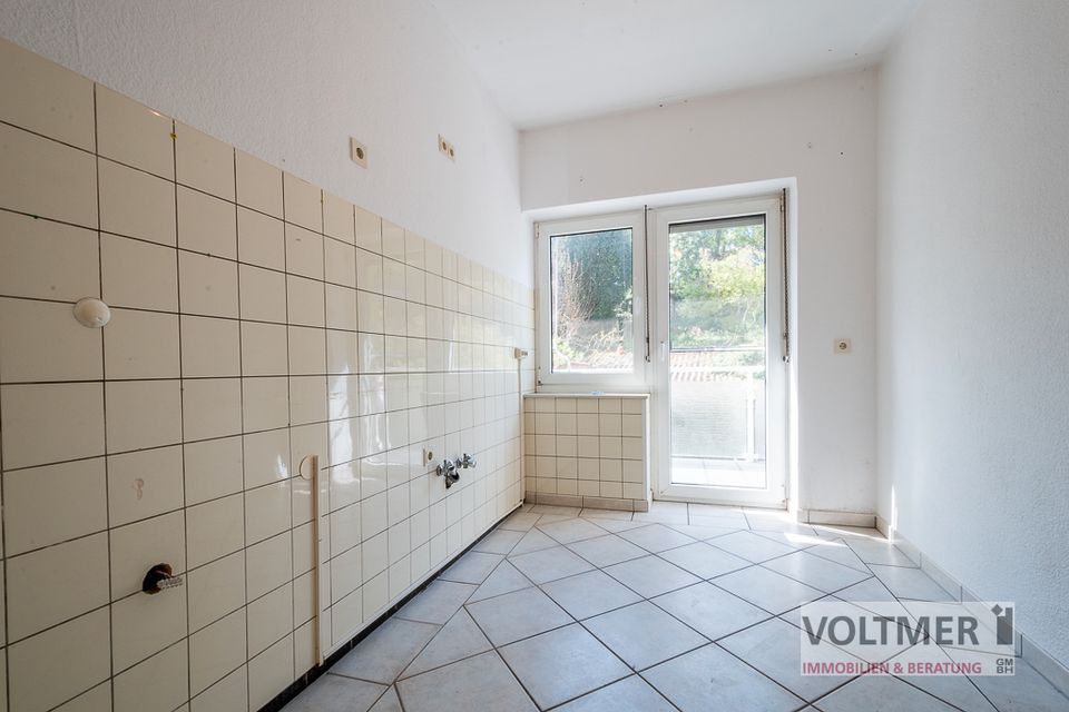 BALKONIEN - helle 4-Zimmer-Wohnung mit großem Balkon und Garage in Saarbrücken! in Saarbrücken