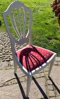 2Stück Stuhl Vintage rot weiss bequem grosse Sitzfläche antik Sylt - Westerland Vorschau
