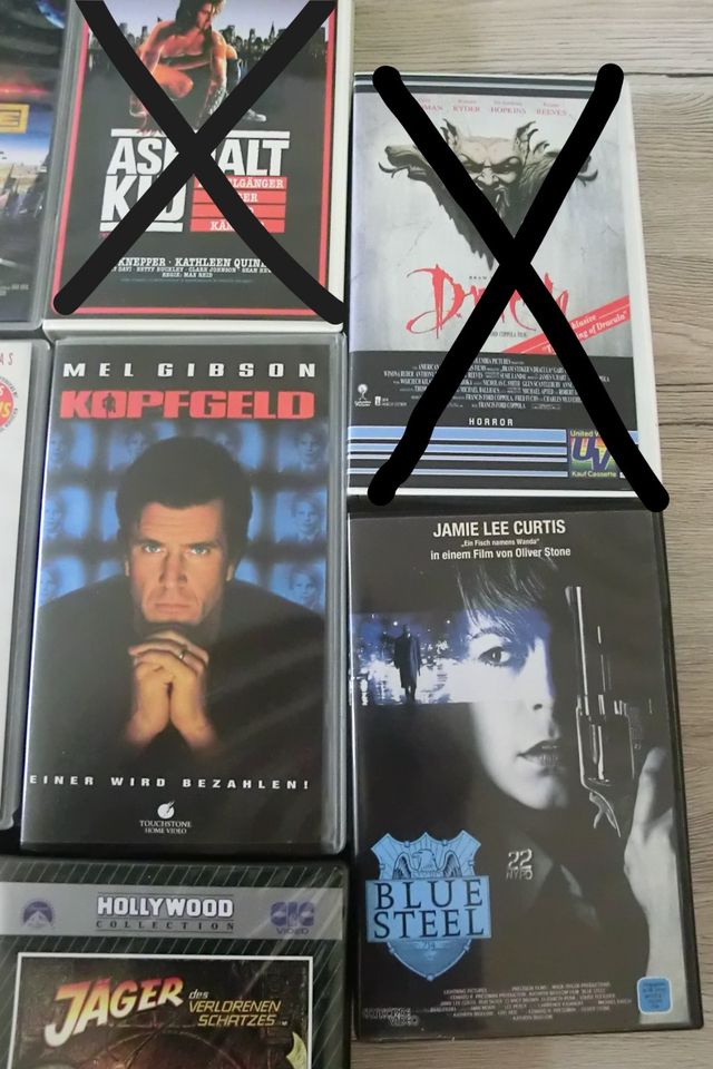 11 Filme Kinofilme auf VHS-Video, einzeln je € 1,50 in Altenkirchen