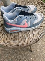 Nike Sneaker, Gr. 38 Baden-Württemberg - Esslingen Vorschau