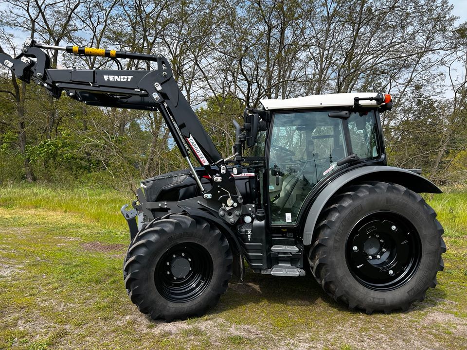 Fendt Vario 211  S Gen3 in Herzberg/Elster