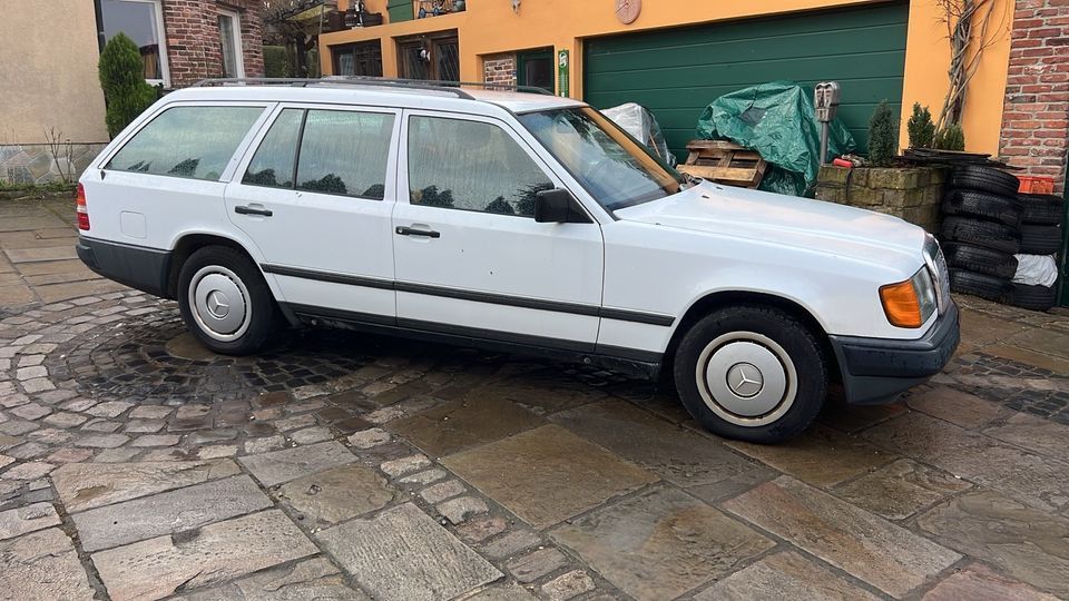 Mercedes-Benz 250 TD W124 Komb, Klima, Standheizung, TÜV neu in Dortmund