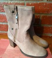Tamaris~Boots~Wildleder~NEU~Beige~39 Bayern - Karlsfeld Vorschau