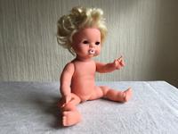DDR Pullerpuppe, Püppi, Puppe, Mädchen von 1976 - guter Zustand Sachsen - Taura Vorschau