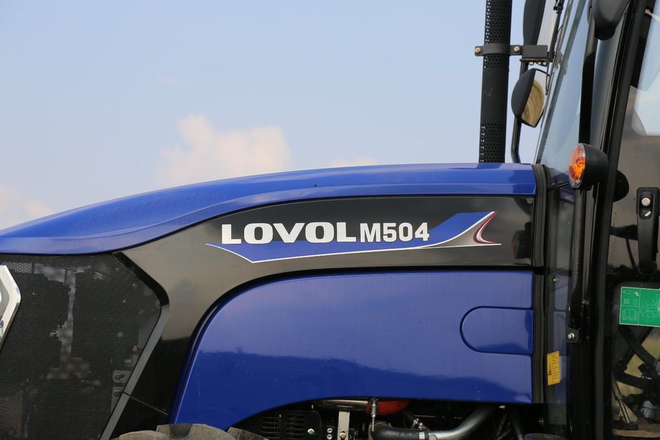 LOVOL Traktor M504 Kabine Stage V 50 PS mit Frontlader & Schaufel in Satteldorf