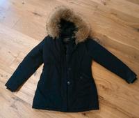 Schwarzer Parka mit Kunstfell von Attentif, Größe 36/S, winterjac Bayern - Markt Schwaben Vorschau