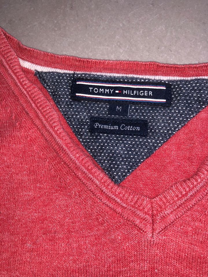 GUT erhalten Pulli Strickpulli von TOMMY HILFIGER in Größe M in Oer-Erkenschwick