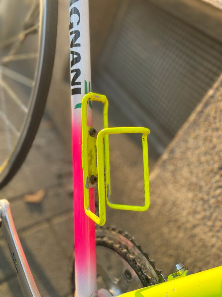 Seltenes Rennrad Magnani in Neon zu verkaufen in Wiesbaden