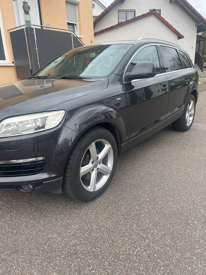 Audi q7 3.0 TDI in Neuenstadt