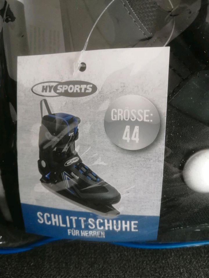 Schlittschuhe in Schlangen