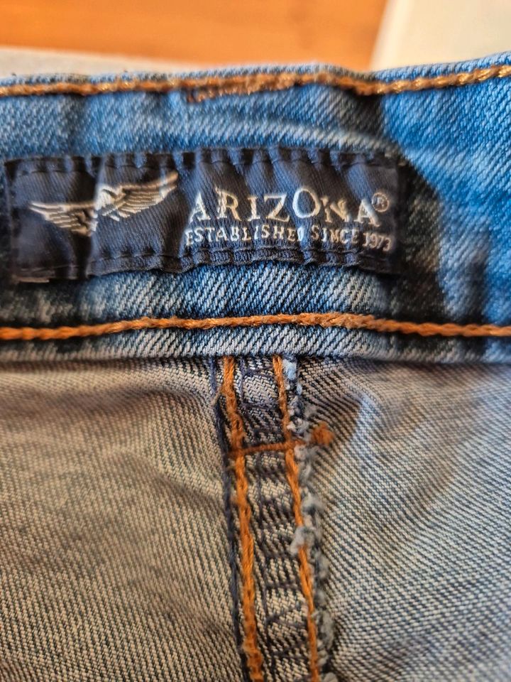 Bootcut jeans Arizona Größe 25 in Freigericht