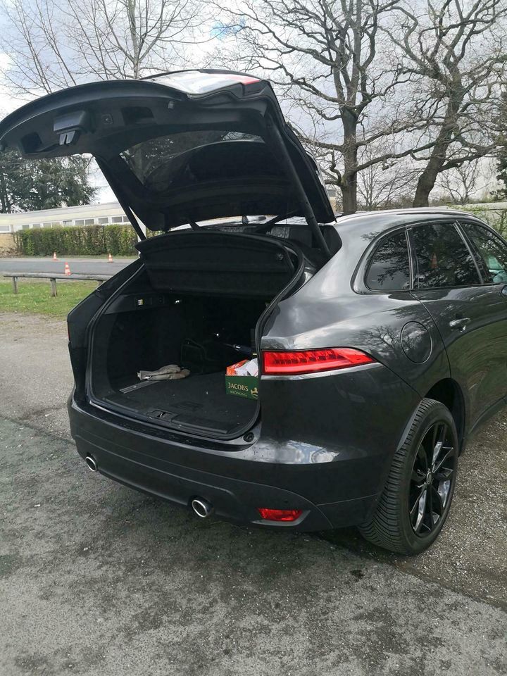 Jaguar f pace 3.0 RS-Edition mit AT-Motor. in Kelsterbach