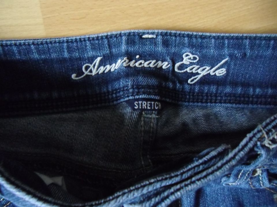 Jeans von American Eagle blau, Slim Boot Gr. 2 short in Kiel