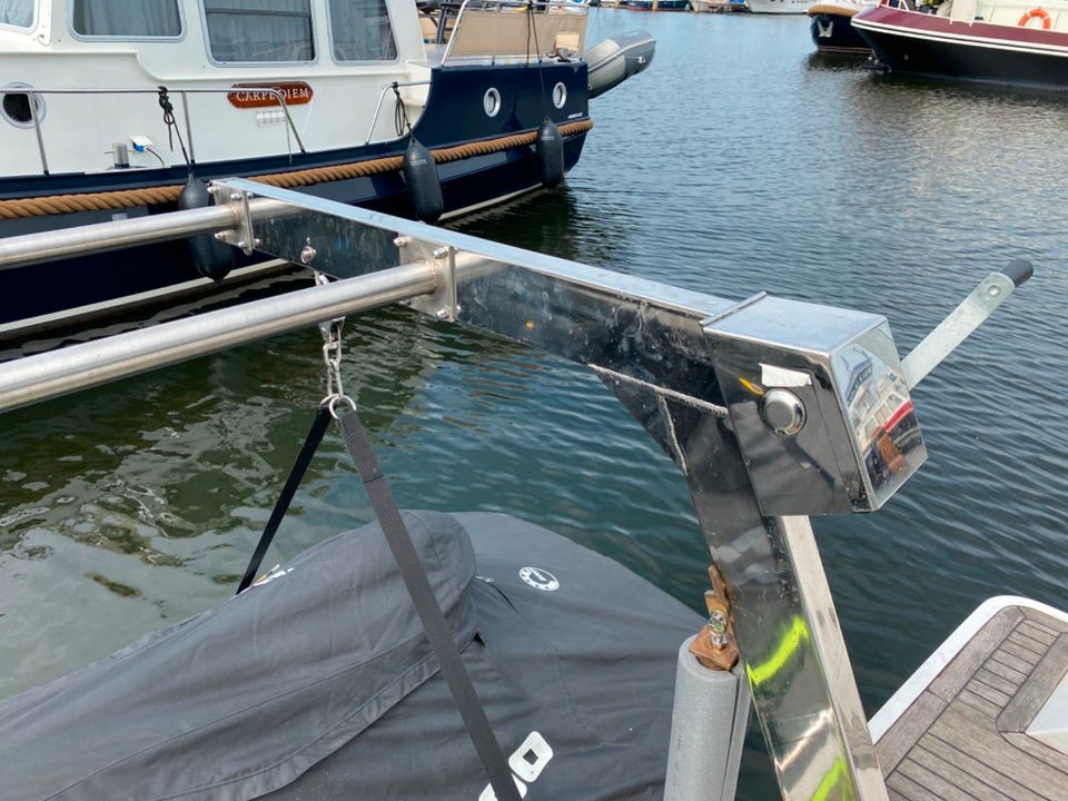 Stabile Davits aus Edelstahl für Beiboot oder Jetski in Mehlingen