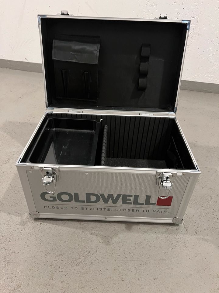 Goldwell, Werkzeugkoffer für Friseure in Wiesbaden